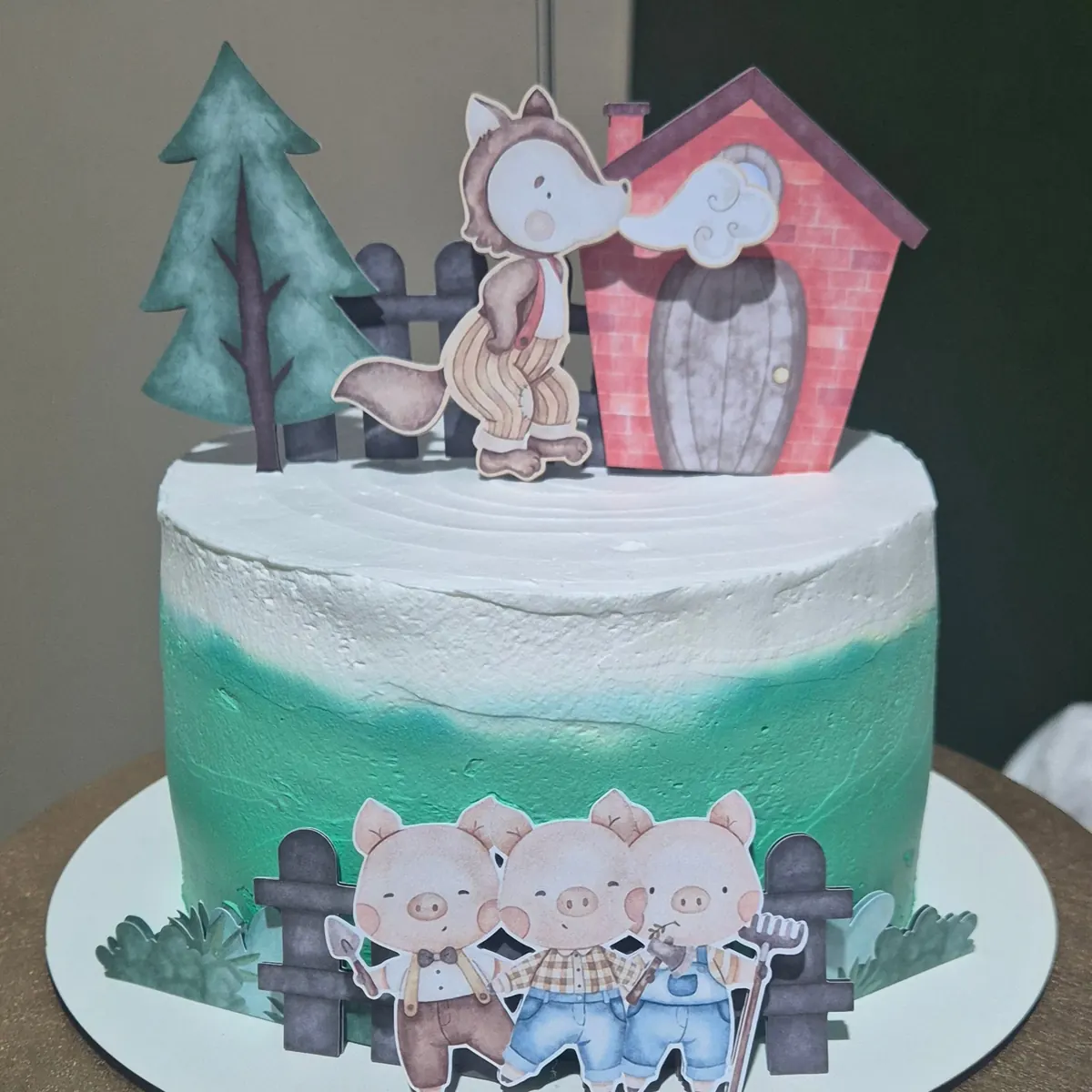 Lucca, 3 anos: Três porquinhos